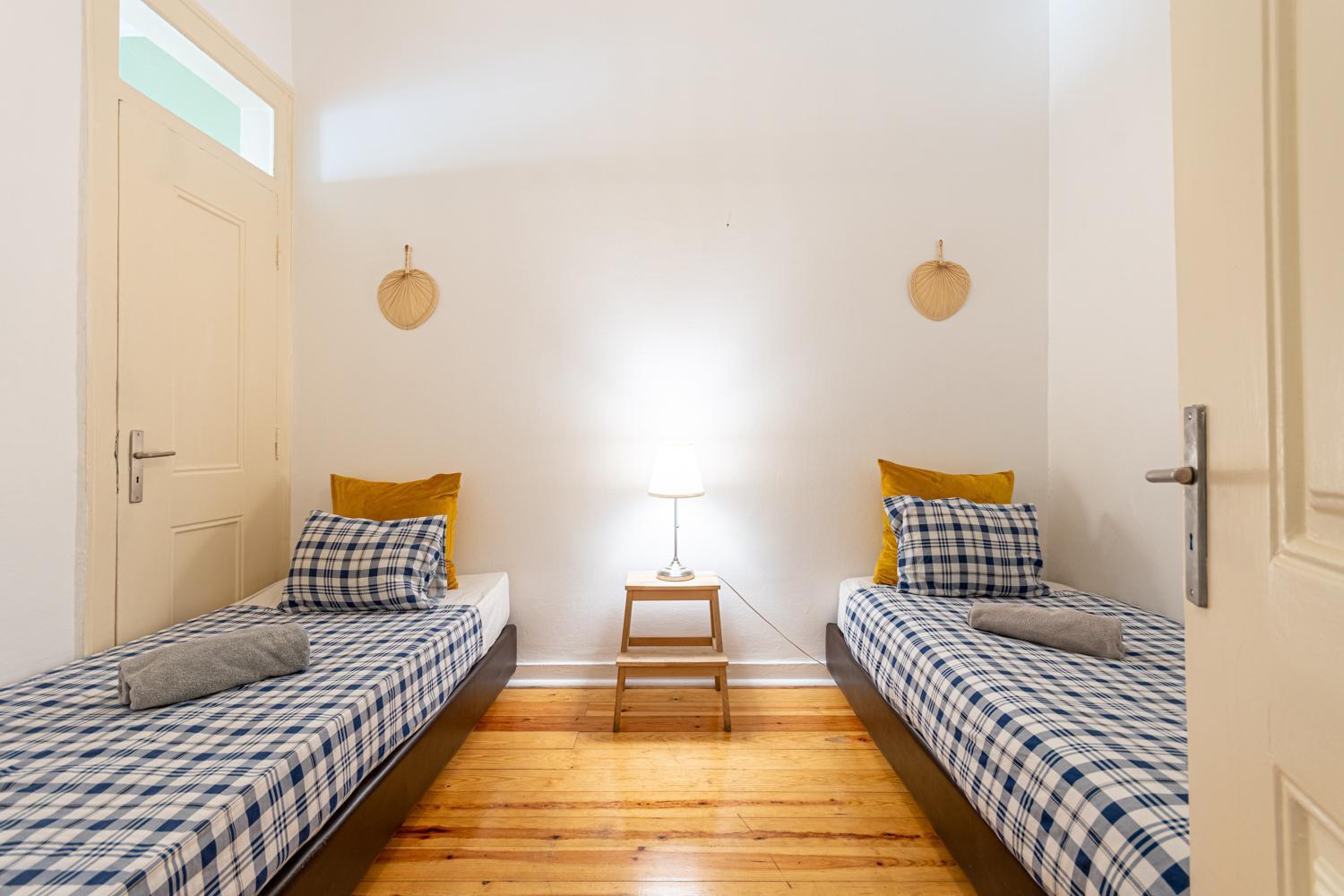 Spacious Apartment With Terrace At Graca Lisboa Екстериор снимка