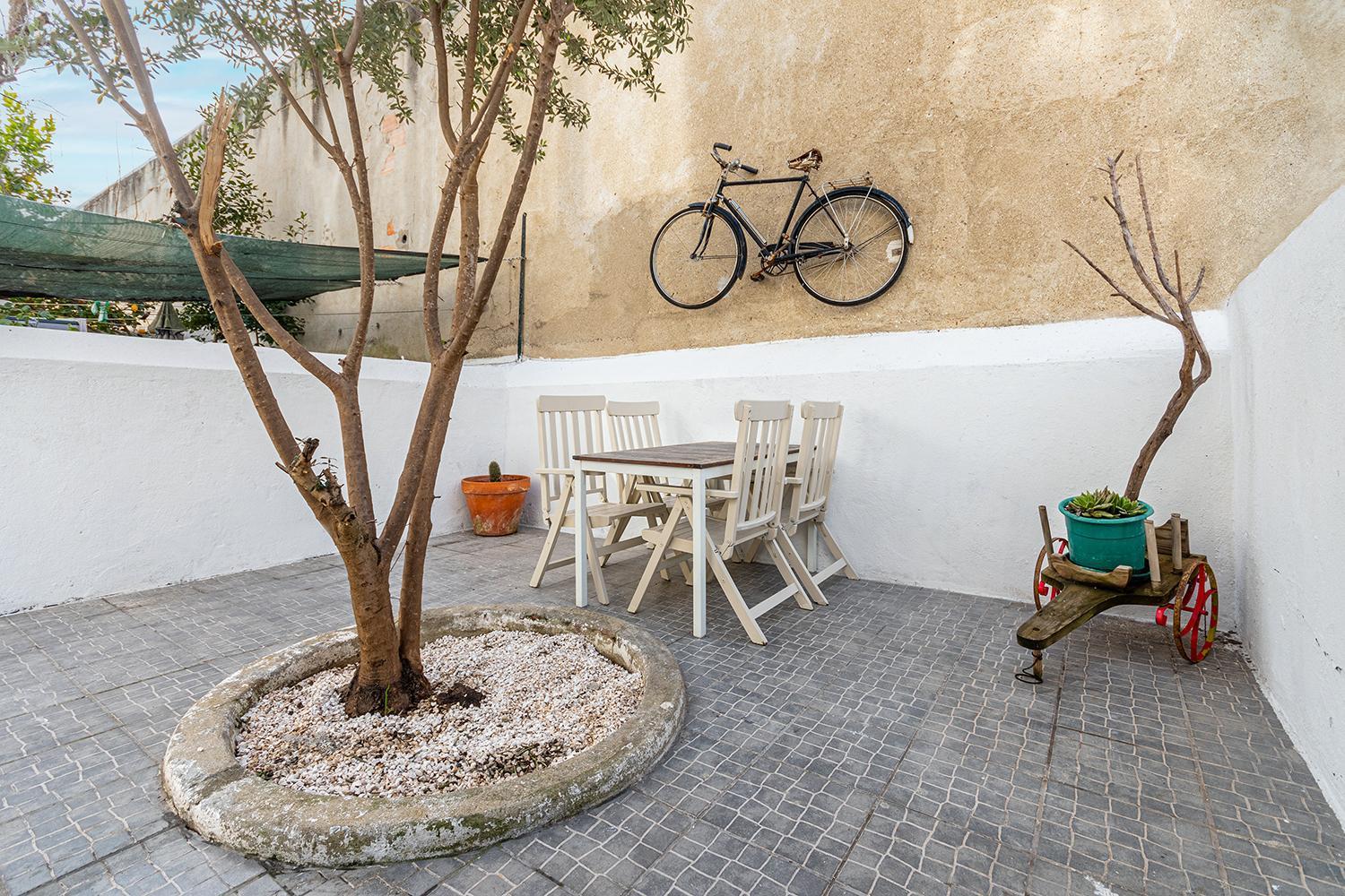 Spacious Apartment With Terrace At Graca Lisboa Екстериор снимка